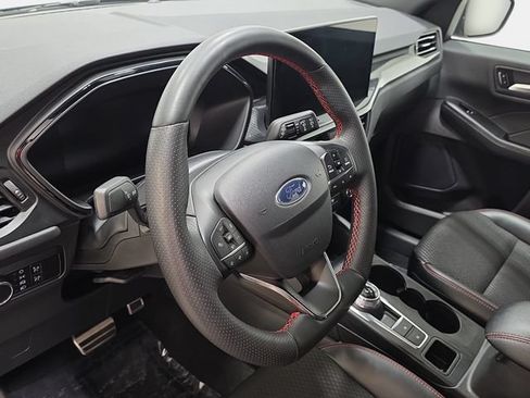 Certified 2024 Ford Escape ST-Line w/ Tech Pack #1 AWD/4WD image 14