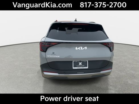 Certified 2026 Kia Sportage EX w/ EX Panorama Roof Package image 8