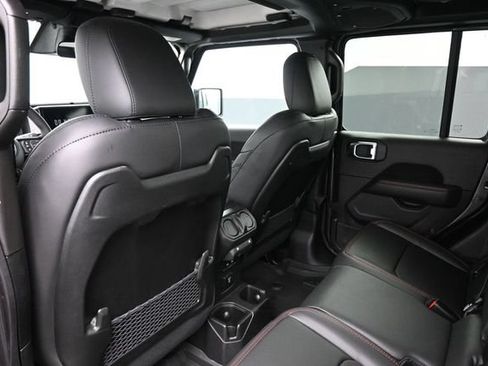 New 2026 Jeep Gladiator Rubicon AWD/4WD image 11