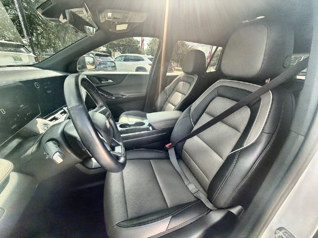 Certified 2025 Chevrolet Equinox LT w/ Convenience Package II FWD image 18