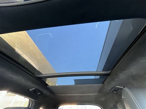 Used 2025 Genesis GV70 3.5T Sport w/ Sport Prestige Package image 16