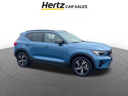 Used 2024 Volvo XC40 B5 Core