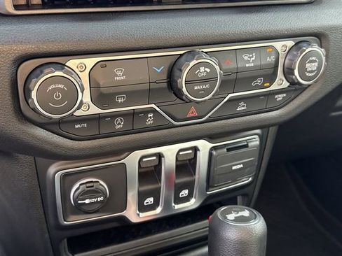 Used 2026 Jeep Wrangler Sport image 26