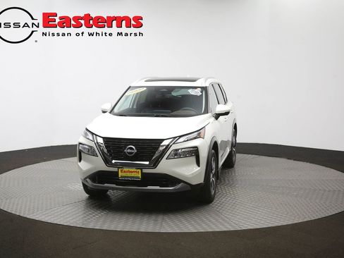 Used 2023 Nissan Rogue SL w/ SL Premium Package image 56