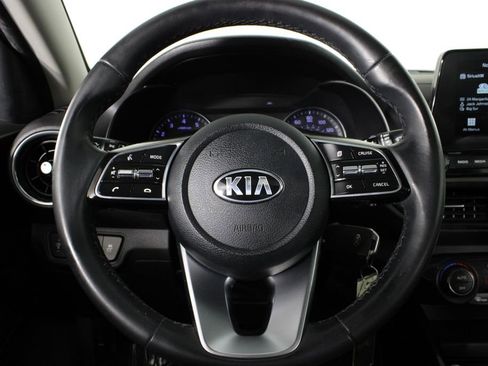 Used 2019 Kia Forte S w/ S Premium Package image 9