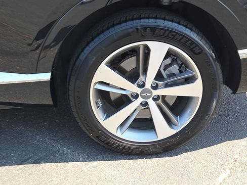 Used 2021 Genesis GV80 2.5T w/ Advanced Package 02 AWD/4WD image 16