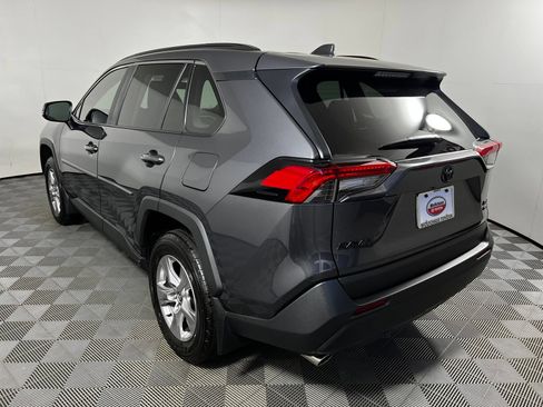 Used 2025 Toyota RAV4 XLE AWD/4WD image 7