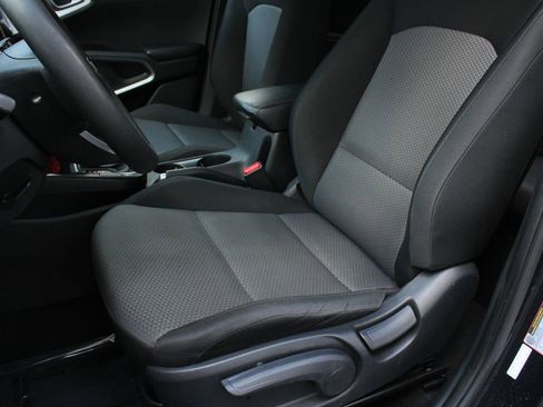 Used 2020 Kia Soul LX FWD image 17
