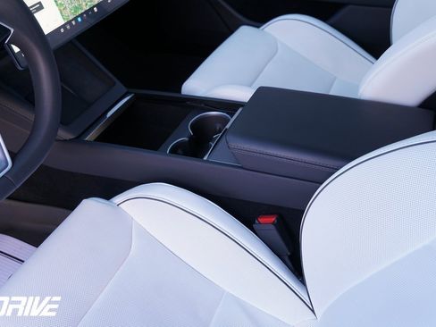 Used 2024 Tesla Model 3 Performance image 25