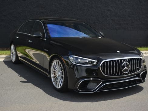 Used 2025 Mercedes-Benz S 63 AMG S image 9