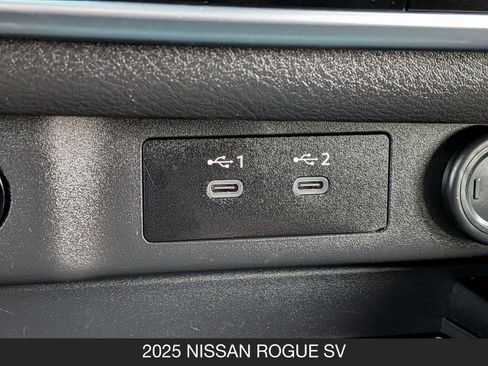 Certified 2025 Nissan Rogue SV image 21