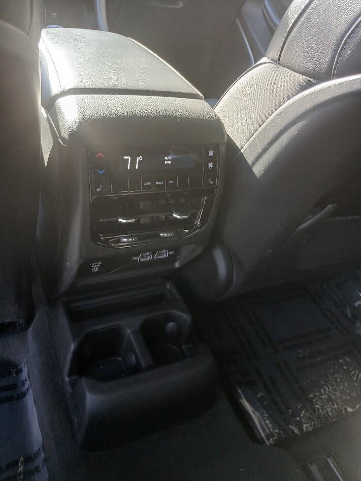 Used 2021 Jeep Grand Cherokee L Limited w/ MOPAR Finishing Package AWD/4WD image 19