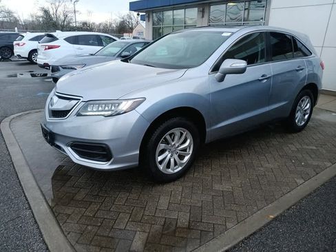 Used 2018 Acura RDX image 3