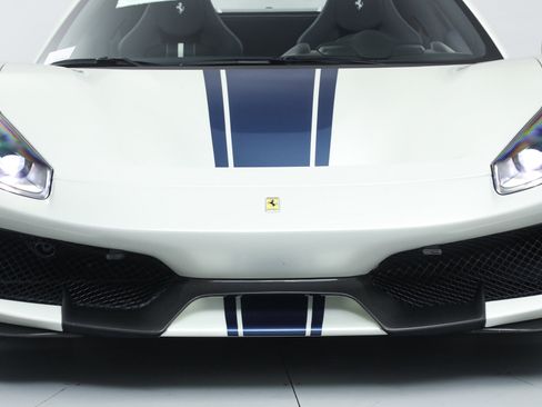 Certified 2020 Ferrari 488 Pista Spider image 14
