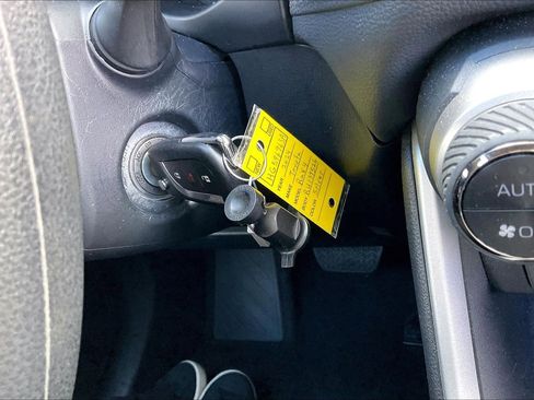 Used 2024 Toyota RAV4 LE image 35