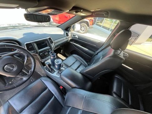 Used 2018 Jeep Grand Cherokee Limited w/ Trailer Tow Group IV AWD/4WD image 4