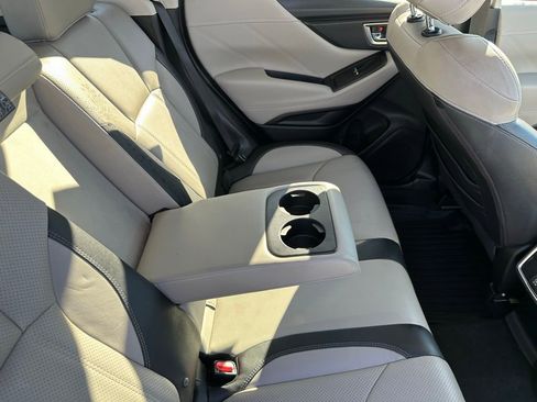 Used 2019 Subaru Forester Limited image 17