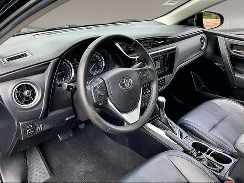 Used 2019 Toyota Corolla XSE FWD image 16