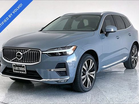 Certified 2023 Volvo XC60 B5 Plus AWD/4WD image 14