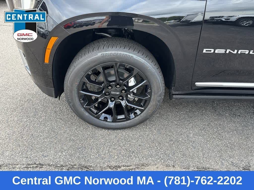 New 2026 GMC Yukon Denali w/ Sun & Power Step Package AWD/4WD image 10