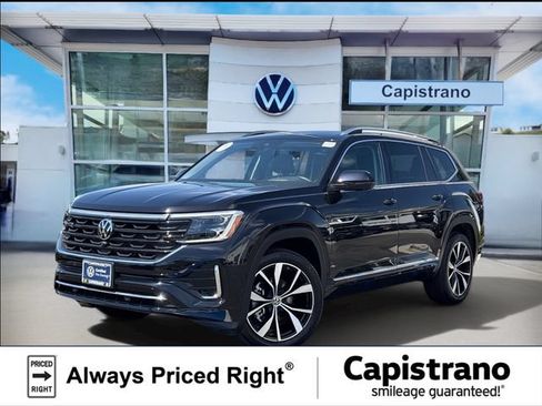 Used 2025 Volkswagen Atlas SEL Premium R-Line AWD/4WD image 1