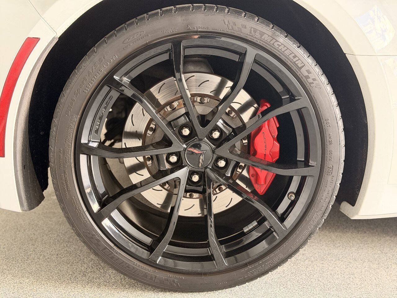 Used 2017 Chevrolet Corvette Grand Sport RWD image 34
