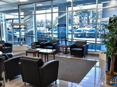 Certified 2025 GMC Sierra 1500 Pro w/ Pro Value Package image 28