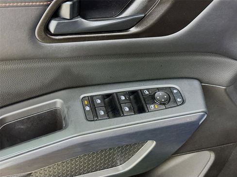 Used 2023 Nissan Pathfinder Rock Creek image 17