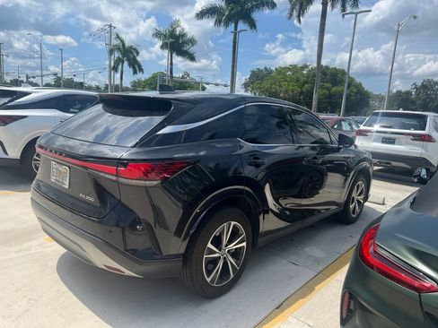 Used 2023 Lexus RX 350 FWD image 9
