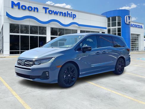 New 2026 Honda Odyssey Sport-L image 2