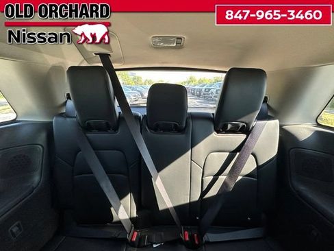 Used 2023 Nissan Pathfinder Platinum w/ Cargo Package AWD/4WD image 14