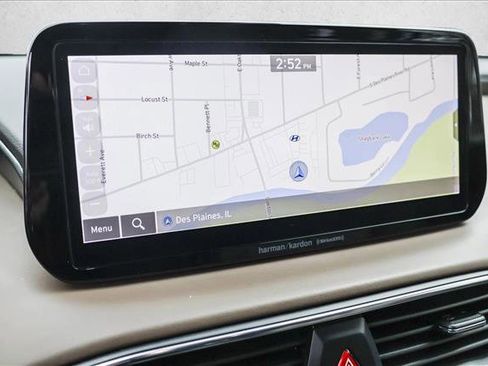 Used 2023 Hyundai Santa Fe Limited image 17