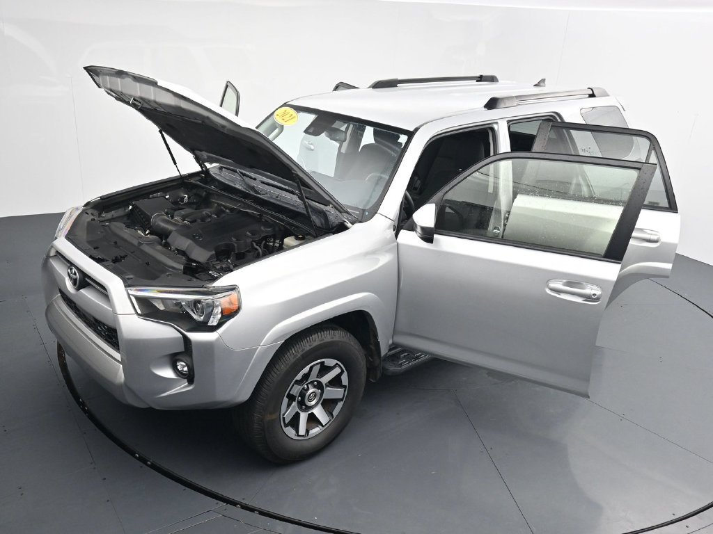 Used 2021 Toyota 4Runner TRD Off-Road AWD/4WD image 40