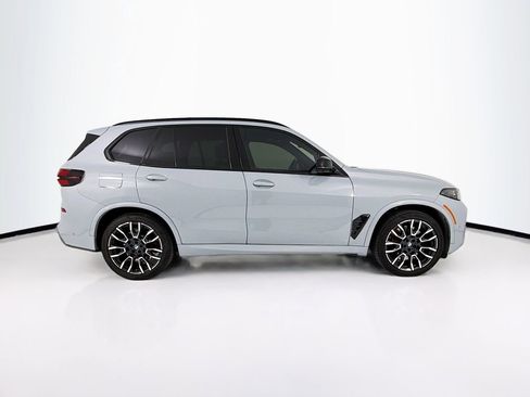 Used 2025 BMW X5 M60i image 8