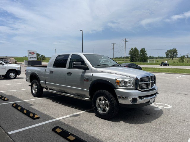Used 2008 Dodge Ram 2500 Truck SXT w/ Popular Equipment Group AWD/4WD image 4