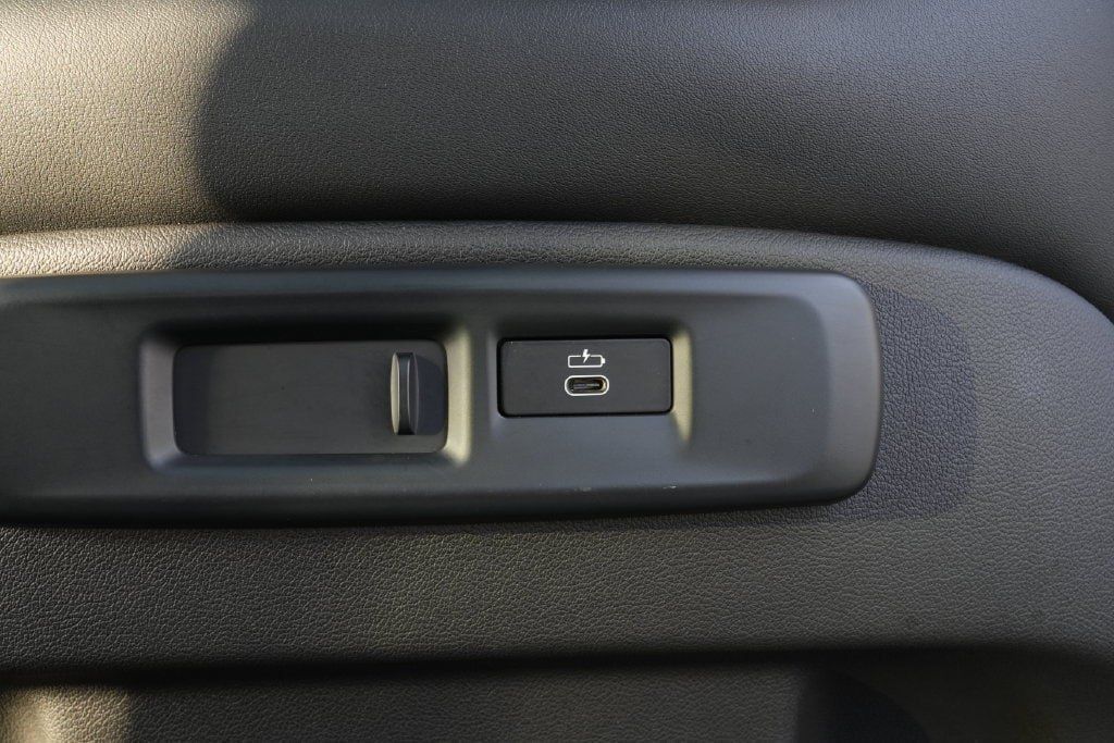 Used 2023 BMW X5 xDrive40i w/ Premium Package AWD/4WD image 45