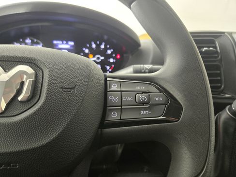 Used 2024 RAM ProMaster 2500 w/ Convenience Group image 17