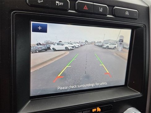 Used 2021 Ford Expedition XLT image 22