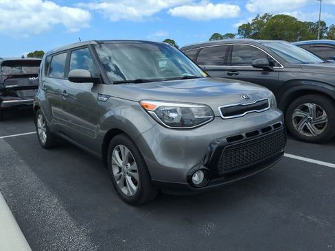 Used 2016 Kia Soul + w/ Primo Package image 1