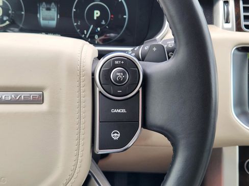 Used 2017 Land Rover Range Rover HSE AWD/4WD image 24
