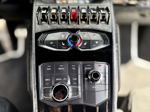 Used 2019 Lamborghini Huracan Performante image 59