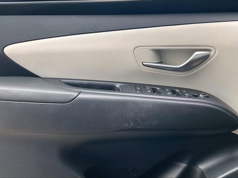 Used 2022 Hyundai Tucson SEL AWD/4WD image 16