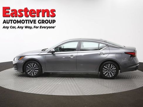 Used 2023 Nissan Altima 2.5 SV w/ SV Premium Package FWD image 60