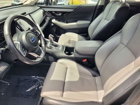 Certified 2025 Subaru Outback Limited XT AWD/4WD image 21