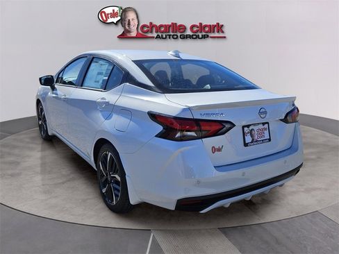 New 2025 Nissan Versa SR w/ Trunk Package image 4