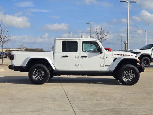 New 2026 Jeep Gladiator Mojave AWD/4WD image 7