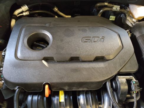 Used 2021 Kia Sportage LX image 30