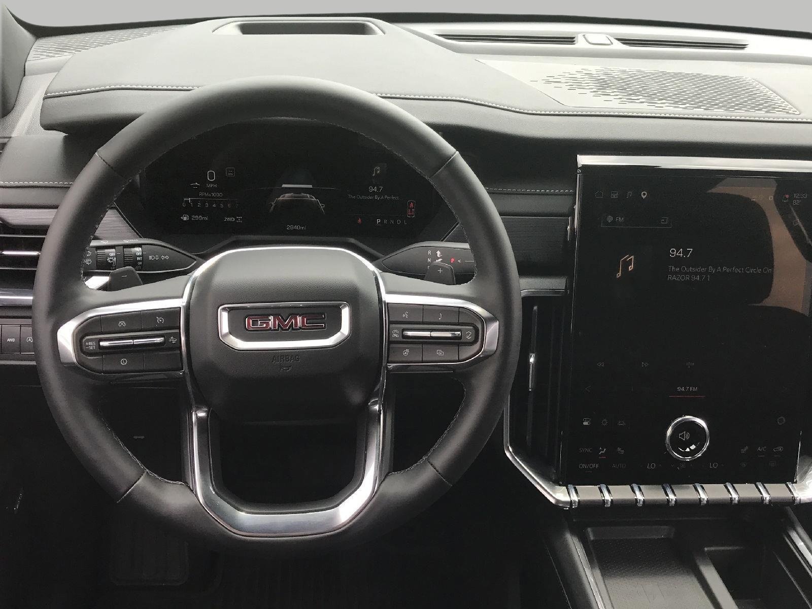 Used 2026 GMC Acadia Elevation w/ Black Edition AWD/4WD image 16