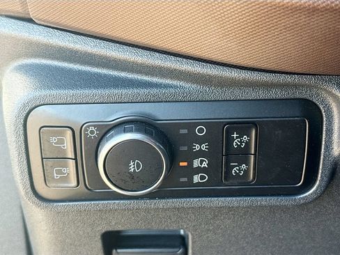 Used 2023 Ford Bronco Outer Banks AWD/4WD image 10