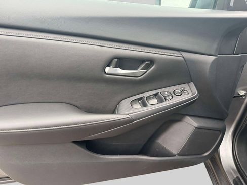 Used 2025 Nissan Sentra SV w/ All-Weather Package FWD image 15